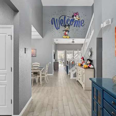 Luxury 5Br Villa Near Disney, Private Pool & Game Room